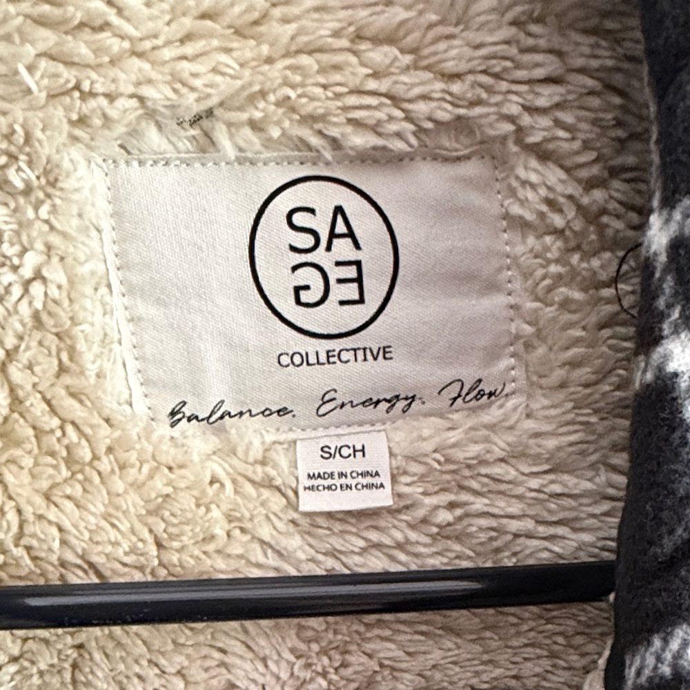 Sage Collective Black and White Plaid Jacket Size Small - Picture 2 of 3